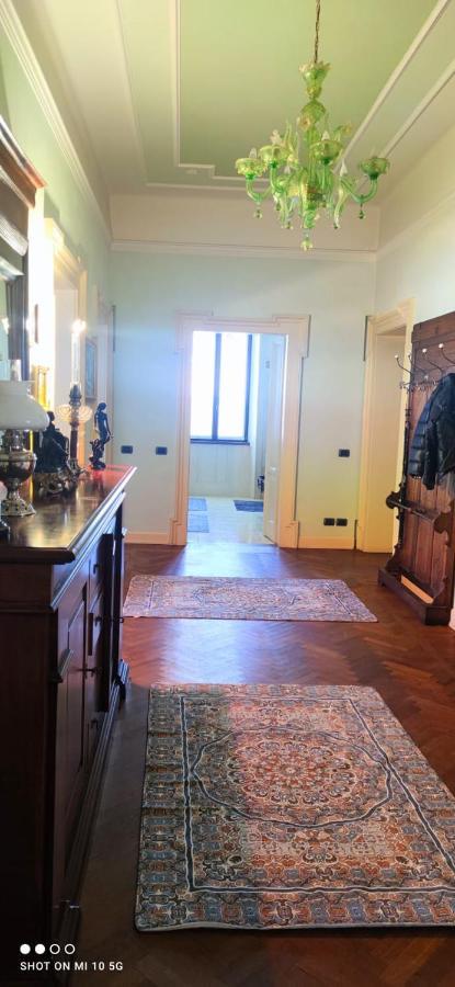 ペスキエーラ・デル・ガルダ Residenza Porta Bresciaヴィラ エクステリア 写真