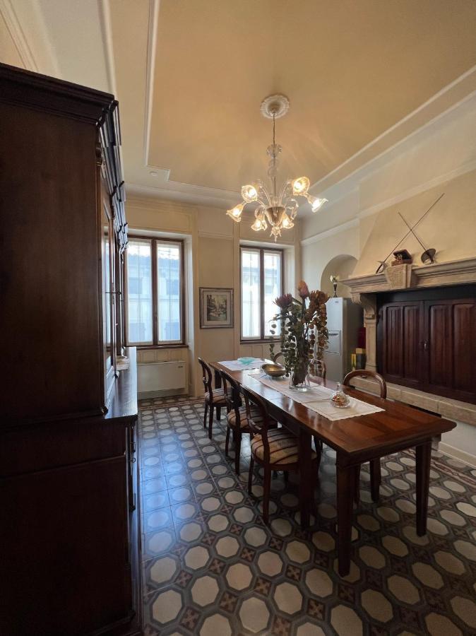 ペスキエーラ・デル・ガルダ Residenza Porta Bresciaヴィラ エクステリア 写真