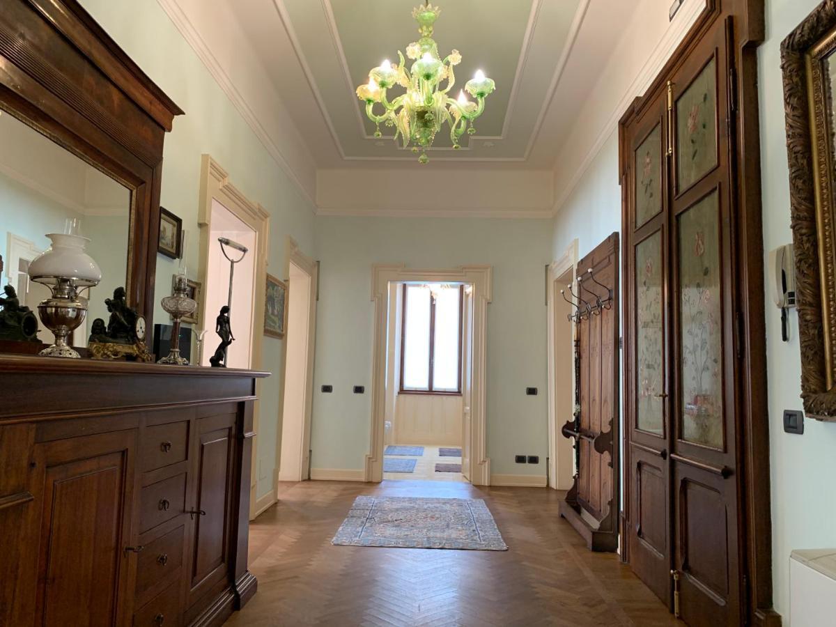ペスキエーラ・デル・ガルダ Residenza Porta Bresciaヴィラ エクステリア 写真