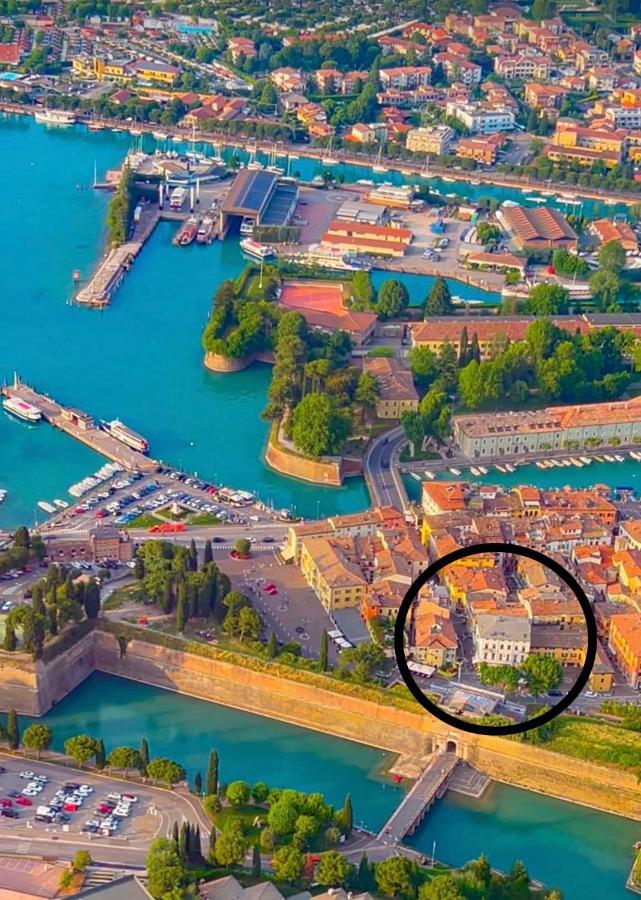 ペスキエーラ・デル・ガルダ Residenza Porta Bresciaヴィラ エクステリア 写真